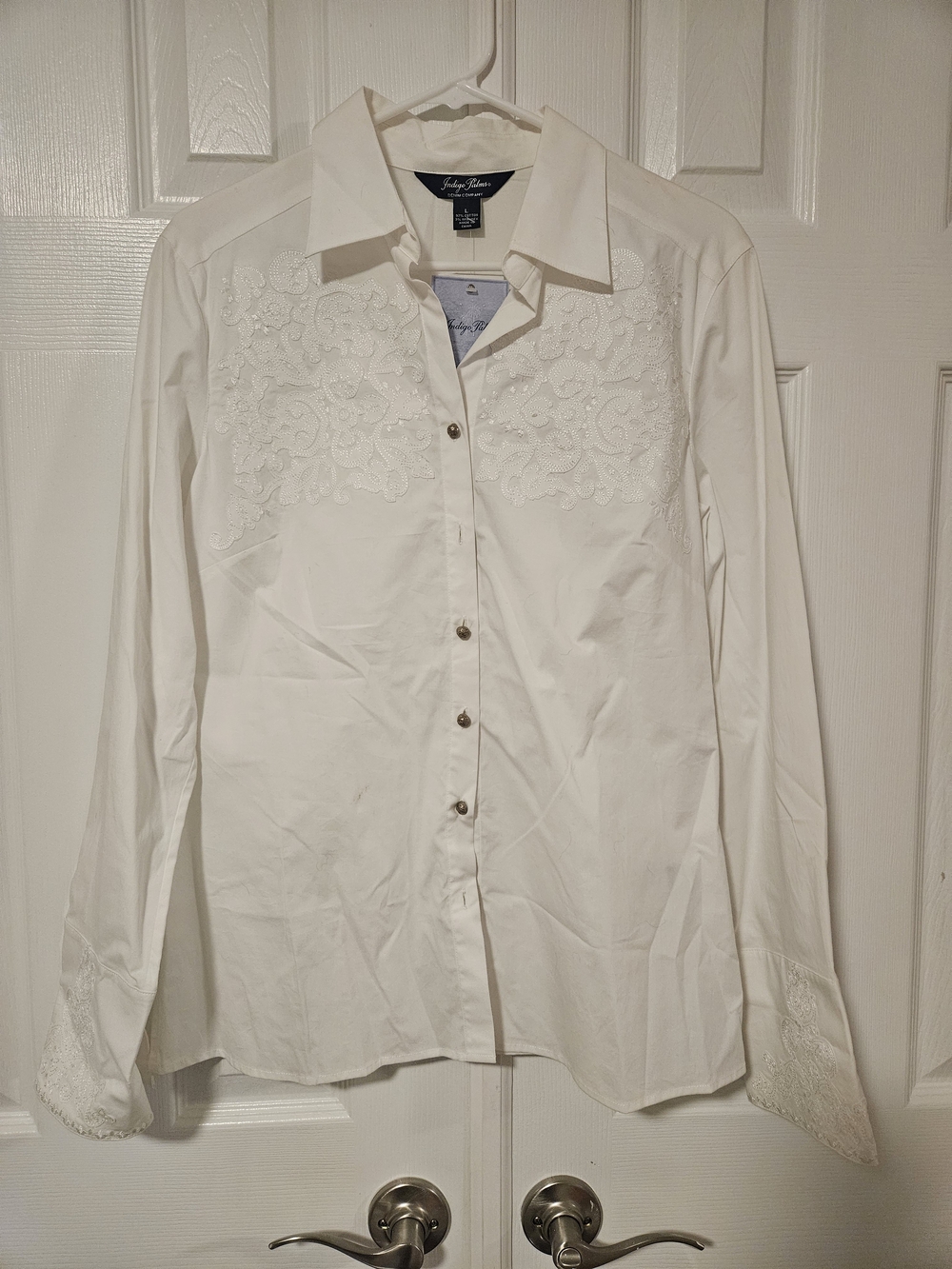 Indigo Palms Women's White Embroidered Button-Down Shirt